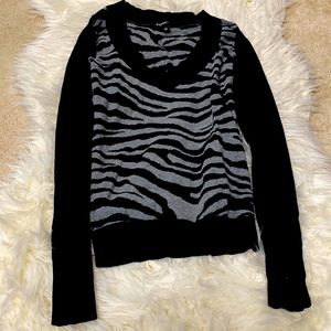 Express vneck sweater xs/tp